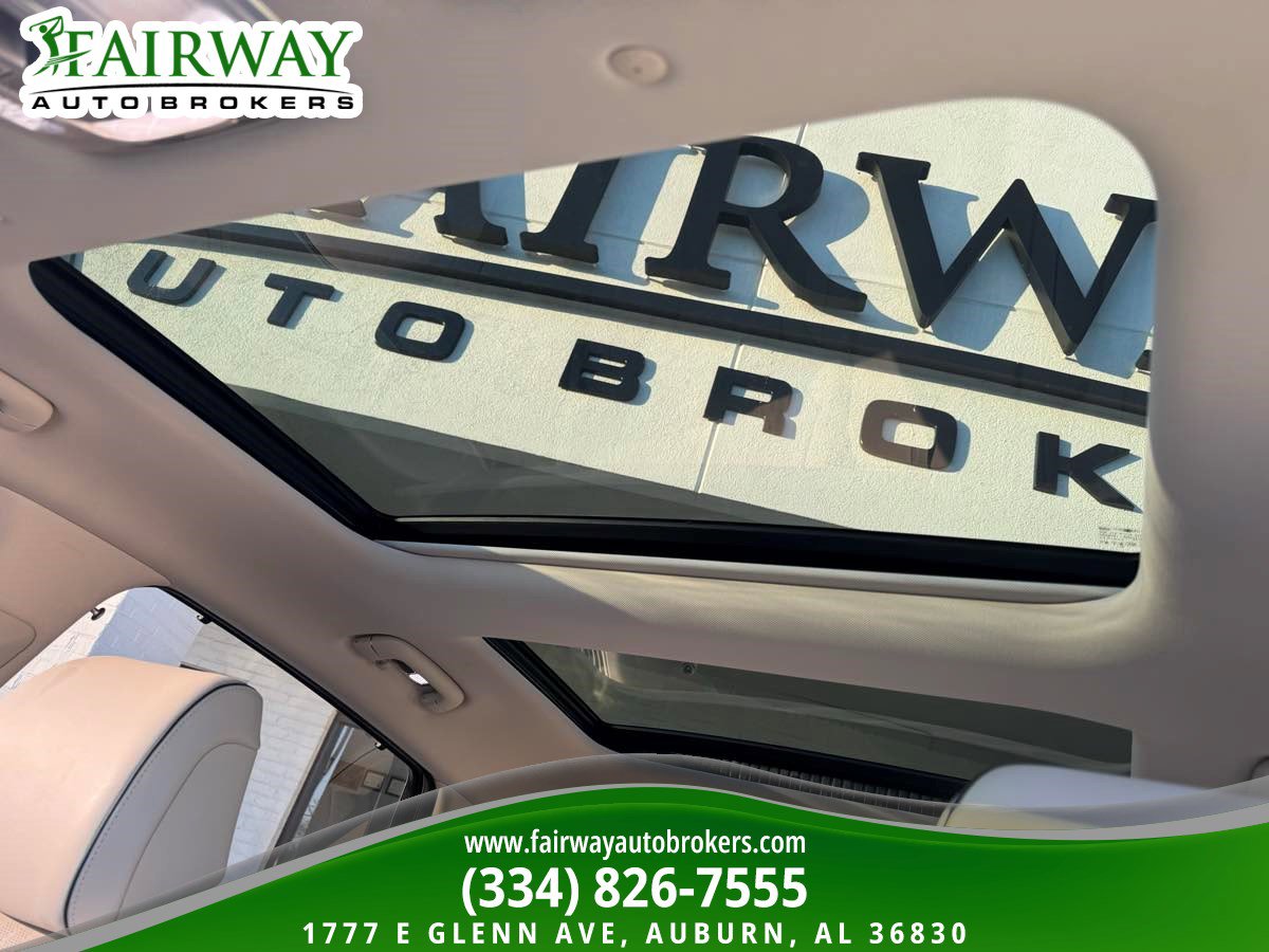 Used 2022 Genesis GV80 2.5T w/ Prestige Package 04 image 26