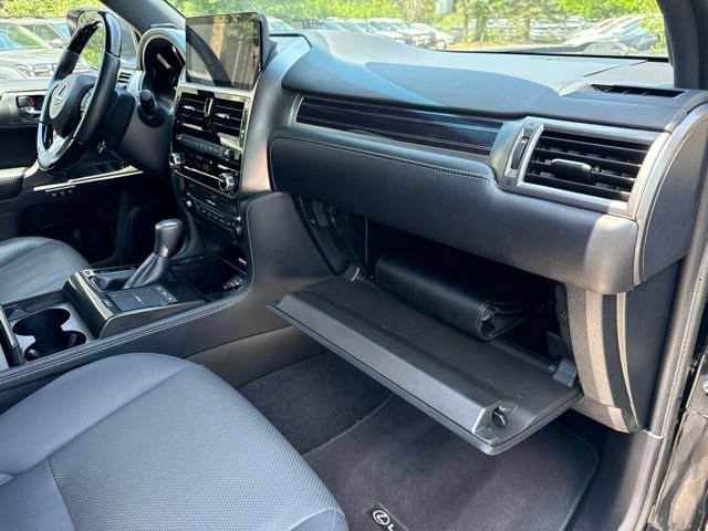 Used 2023 Lexus GX 460 Premium w/ Premium Package AWD/4WD image 34
