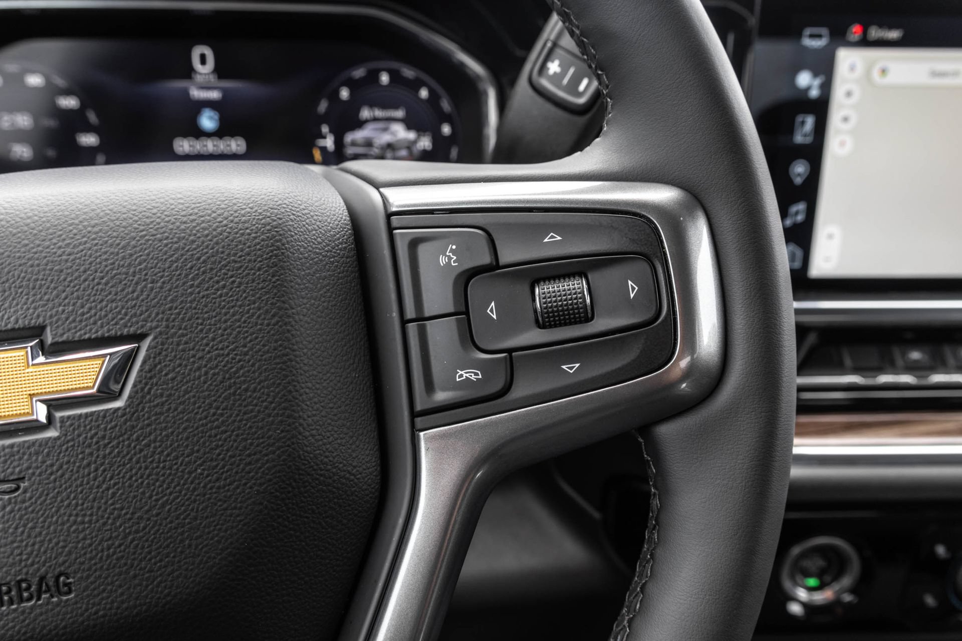 Used 2024 Chevrolet Silverado 1500 LT AWD/4WD image 29