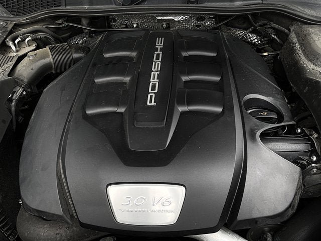 Used 2013 Porsche Cayenne Diesel AWD/4WD image 6