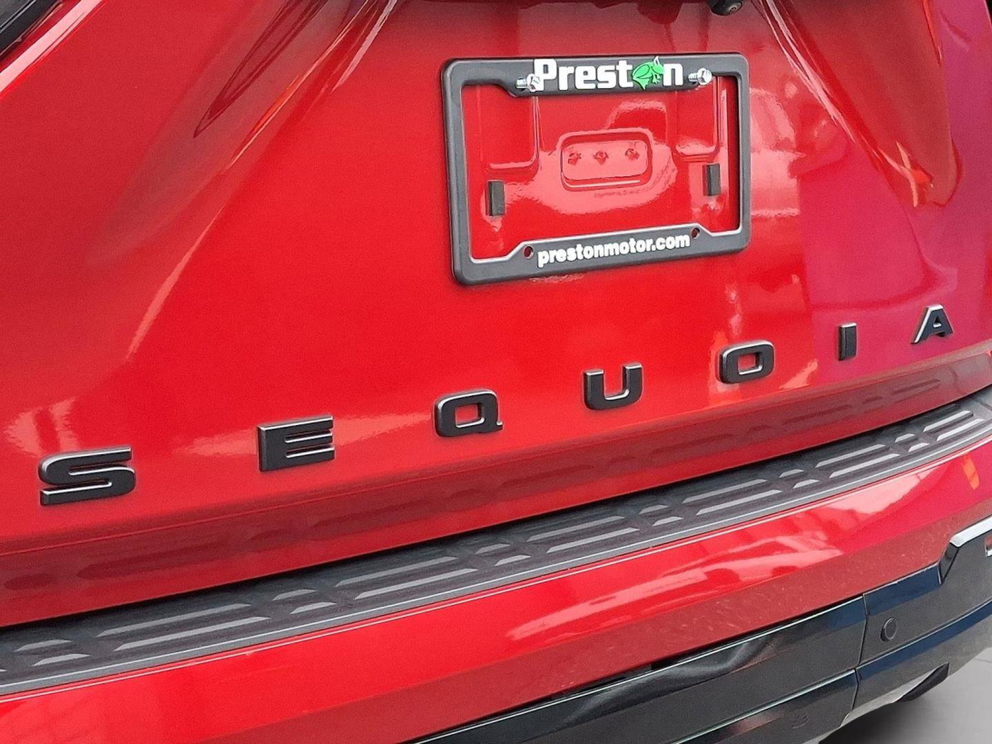 Used 2024 Toyota Sequoia Platinum image 29