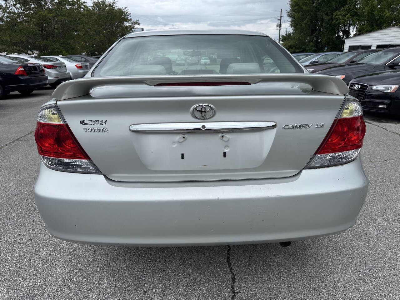 Used 2005 Toyota Camry LE image 7