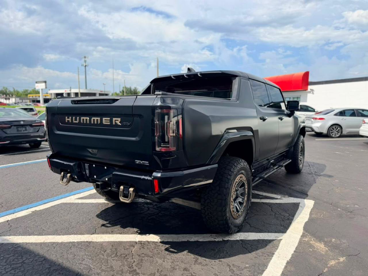 Used 2024 GMC Hummer EV 3X w/ Battery Pack, 24 Module Pack AWD/4WD image 9