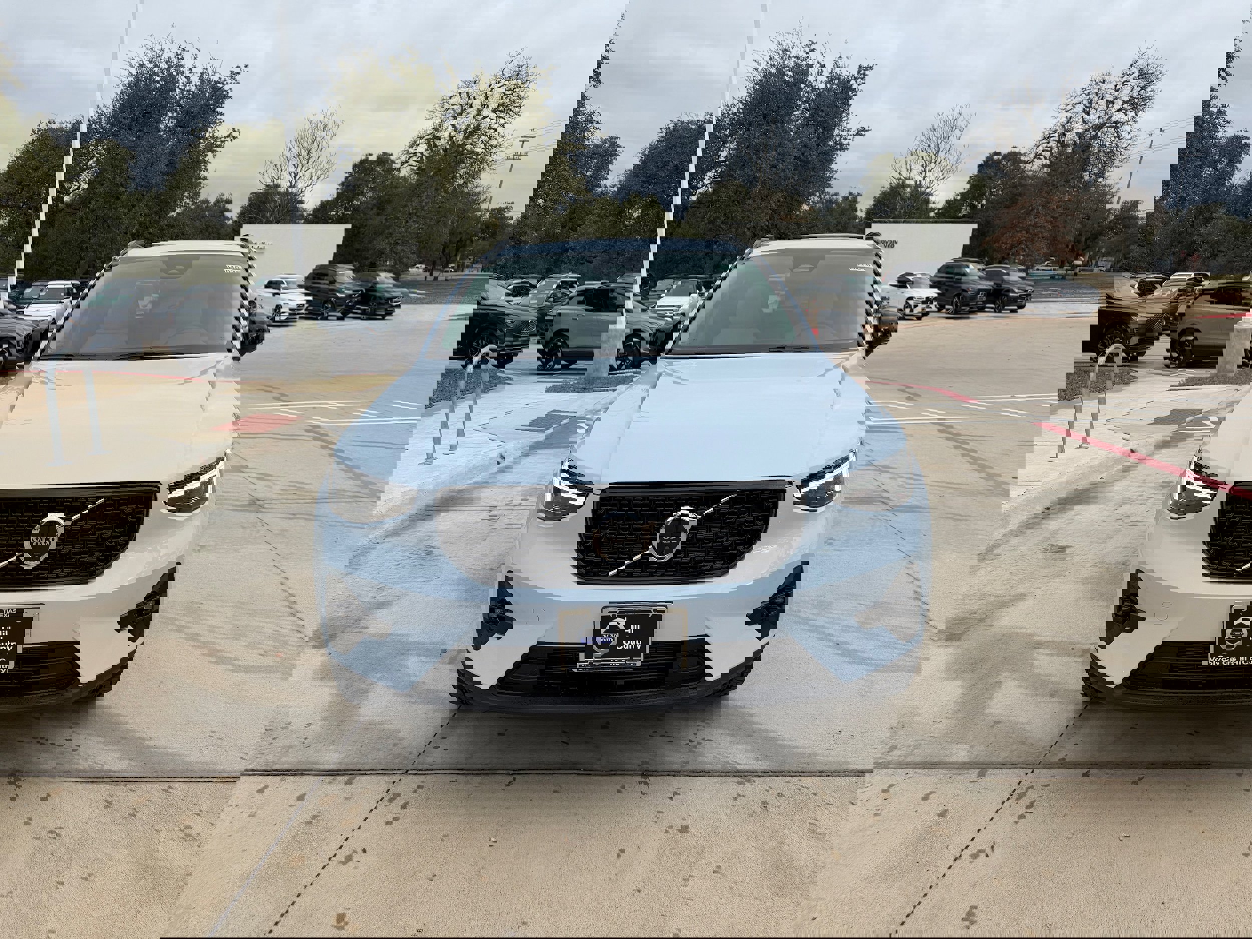 New 2026 Volvo XC40 B5 Plus w/ Protection Package Premier image 6