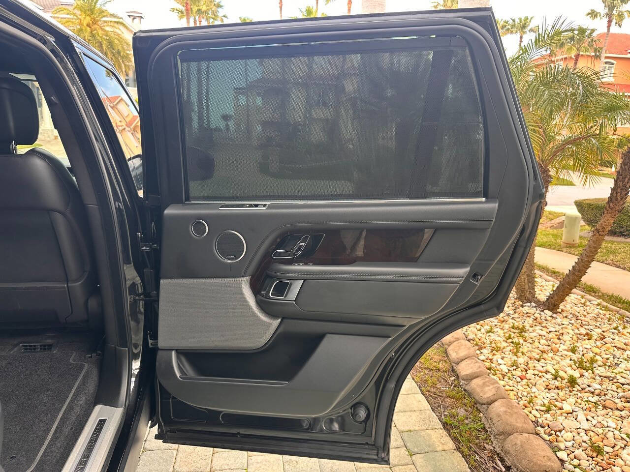 Used 2019 Land Rover Range Rover Long Wheelbase Supercharged image 74