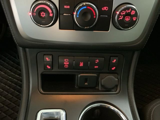 Used 2016 GMC Acadia SLE FWD image 15