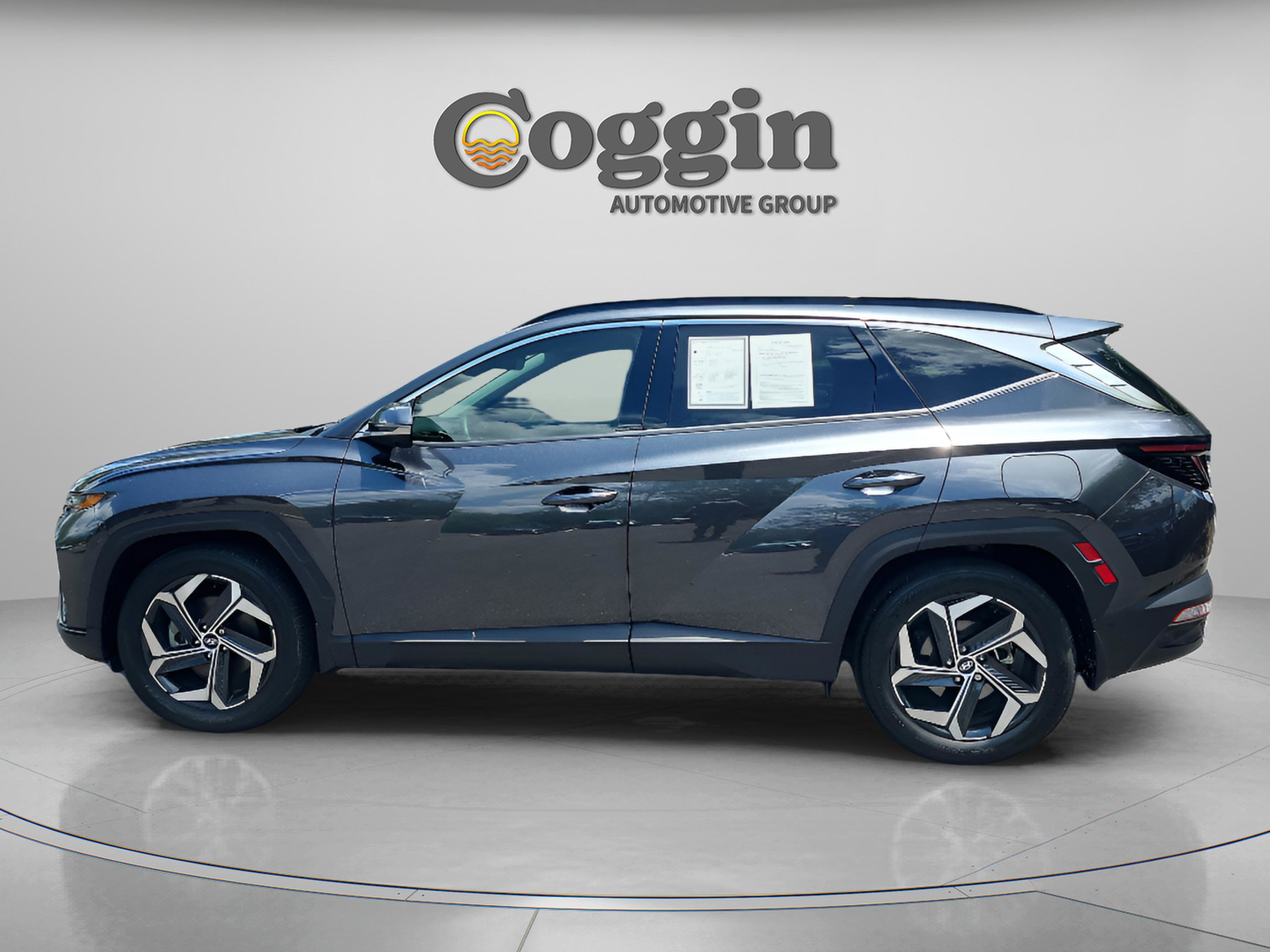 Certified 2022 Hyundai Tucson Limited FWD image 2