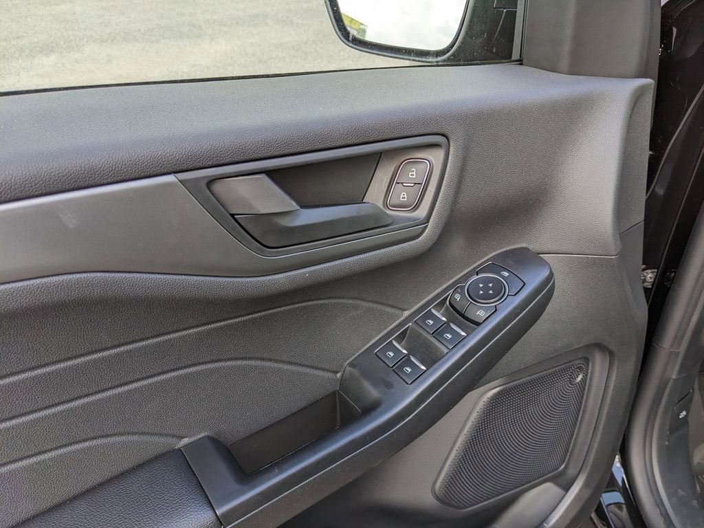 New 2026 Ford Escape Active FWD image 20