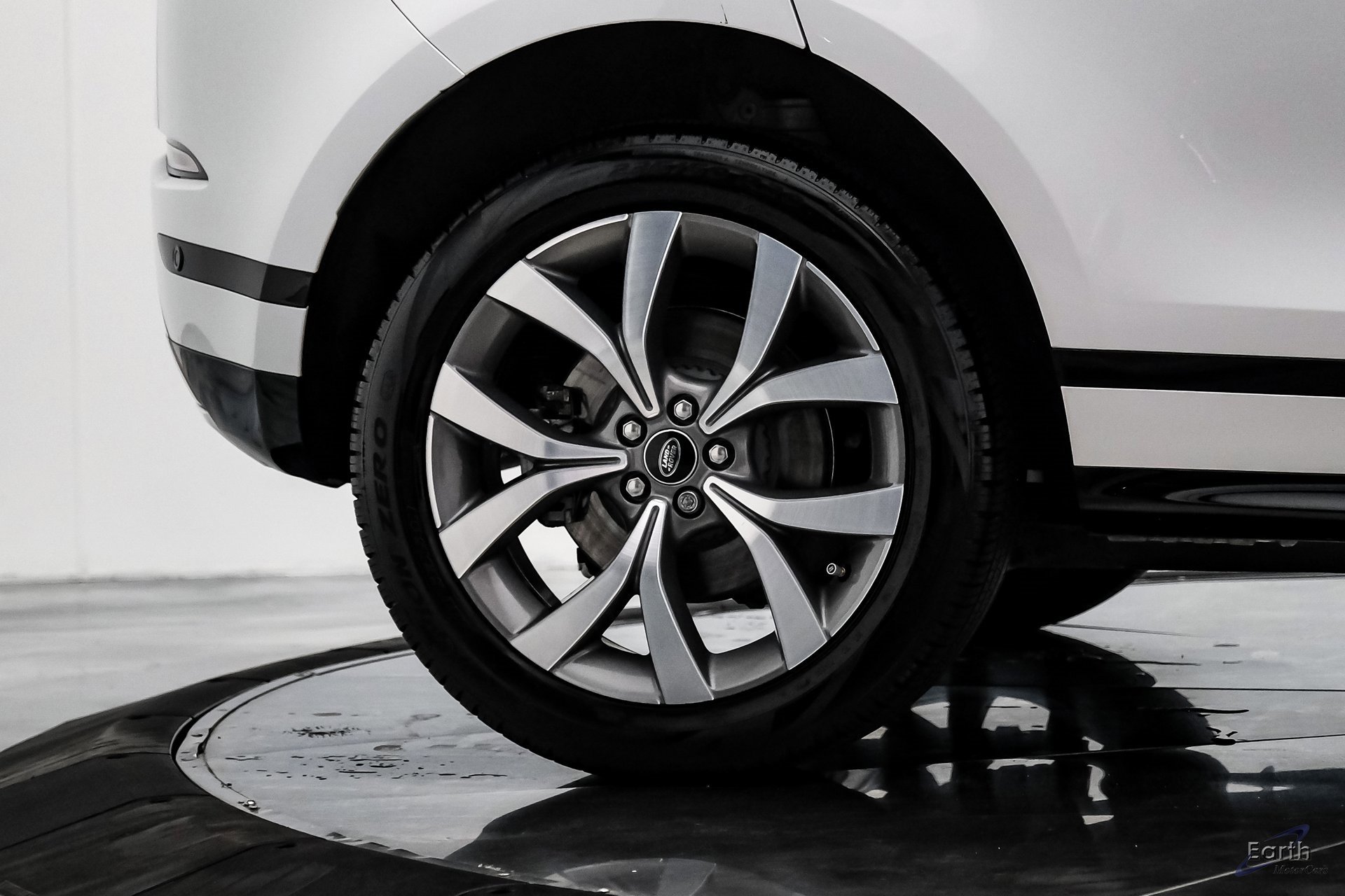 Used 2023 Land Rover Range Rover Evoque R-Dynamic S image 63