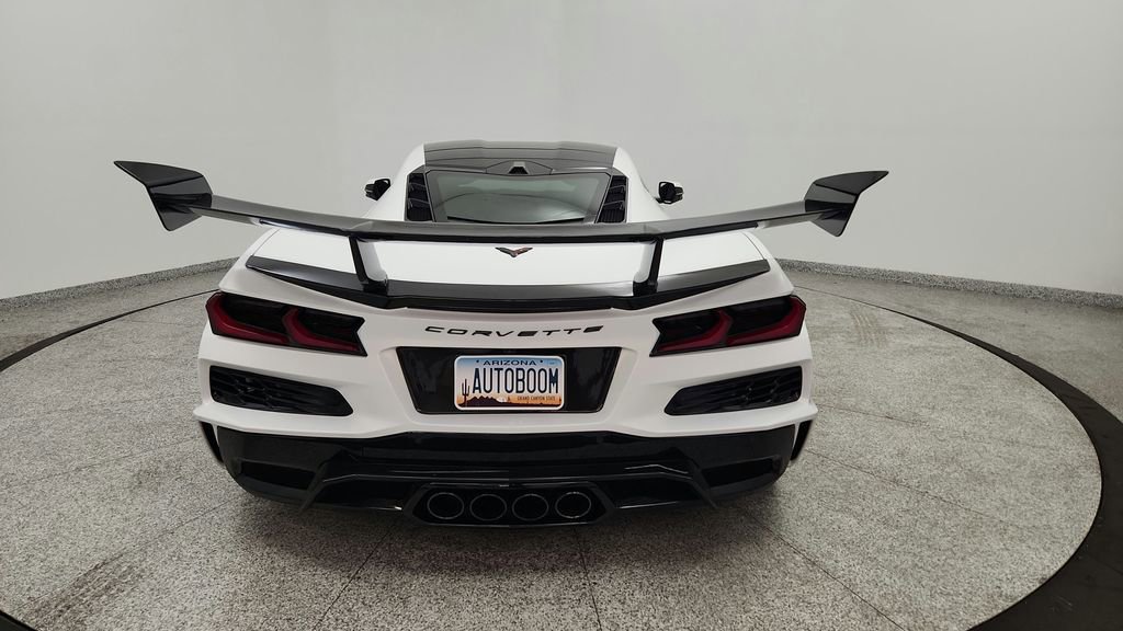 Used 2025 Chevrolet Corvette Z06 w/ Battery Protection Package image 17