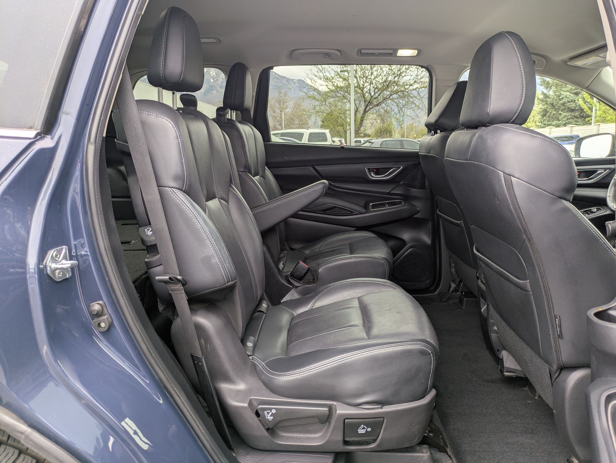 Used 2023 Subaru Ascent Limited AWD/4WD image 27