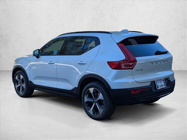 Used 2026 Volvo XC40 B5 Plus w/ Protection Package Premier AWD/4WD image 8