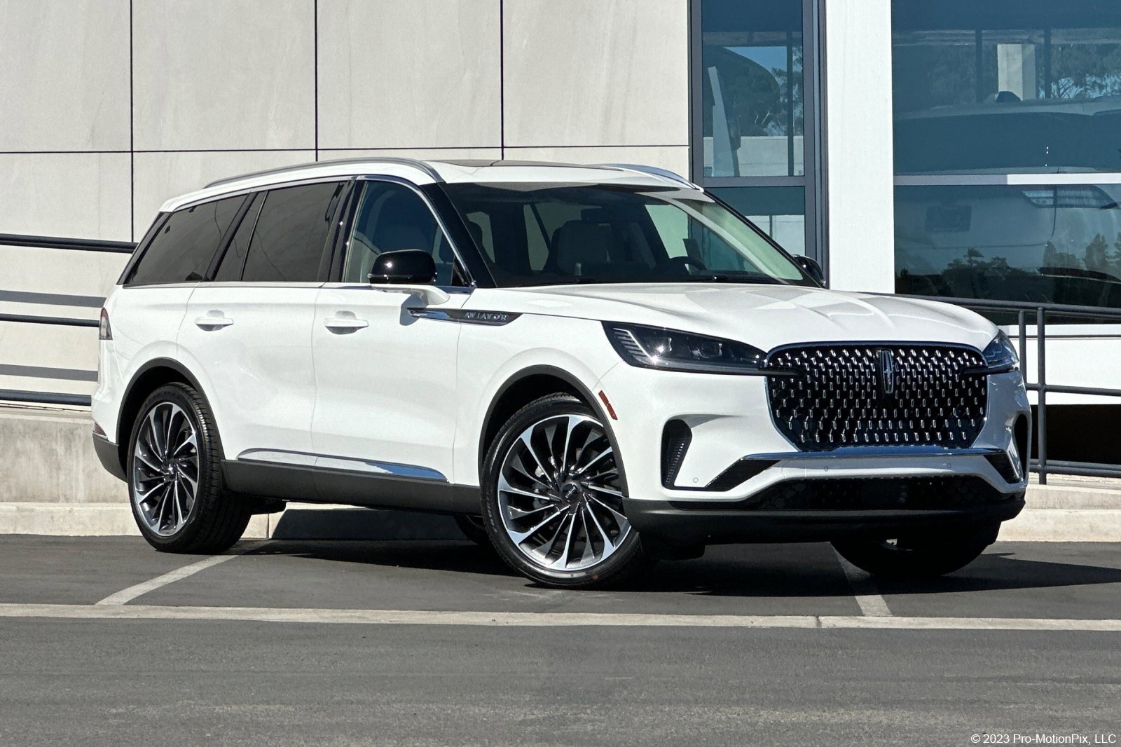 New 2025 Lincoln Aviator Reserve w/ Equipment Group 201A video 1