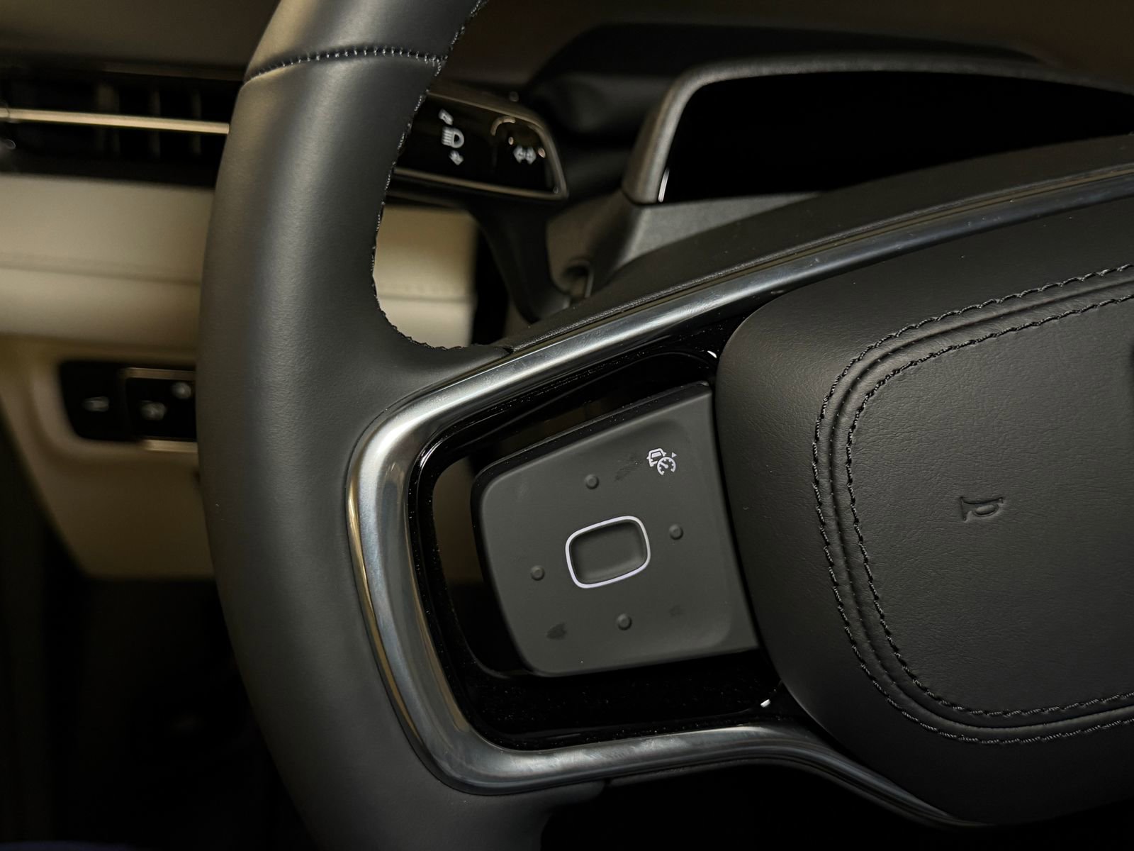 New 2026 Lincoln Nautilus Premier w/ Equipment Group 102A image 35