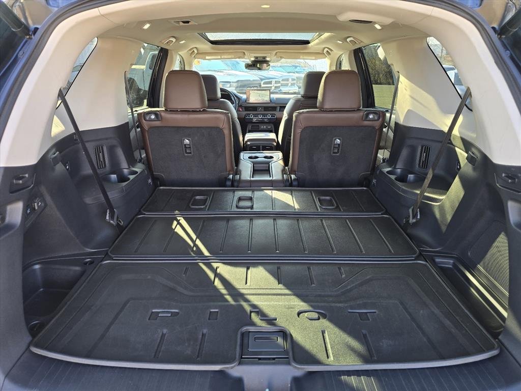 Used 2023 Honda Pilot Elite image 26
