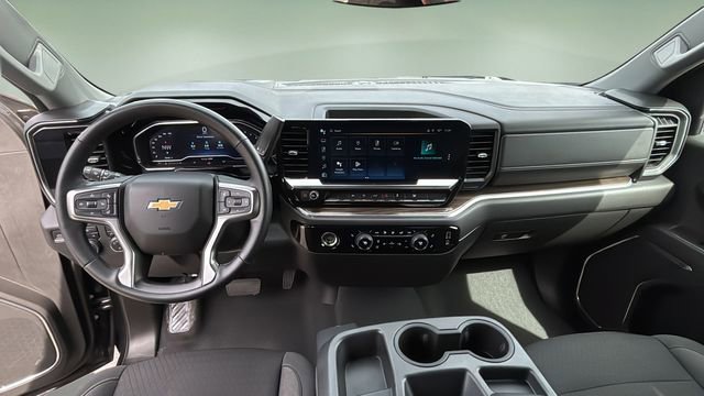 Used 2023 Chevrolet Silverado 1500 LT image 16