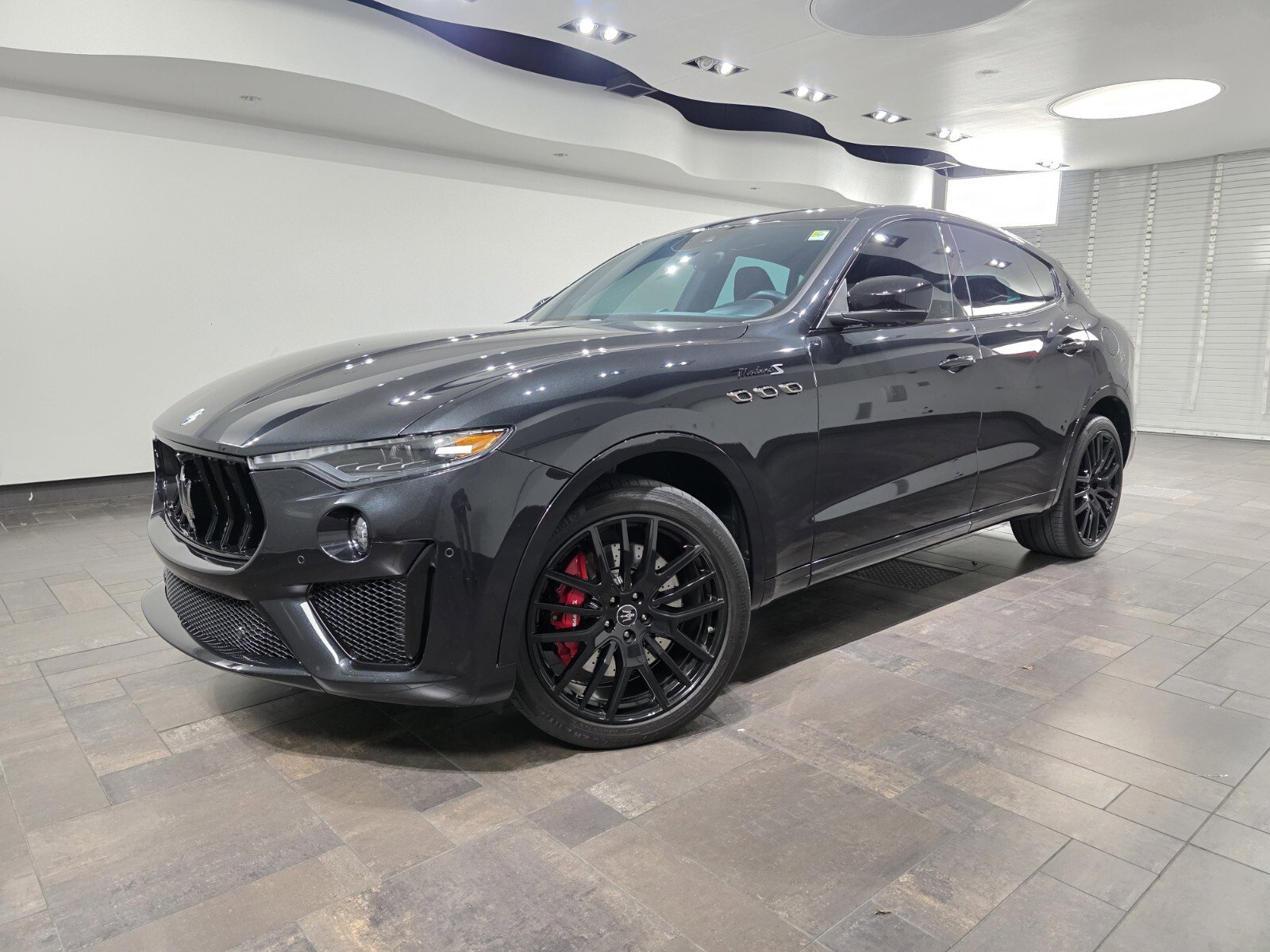 Used 2023 Maserati Levante Modena S image 1