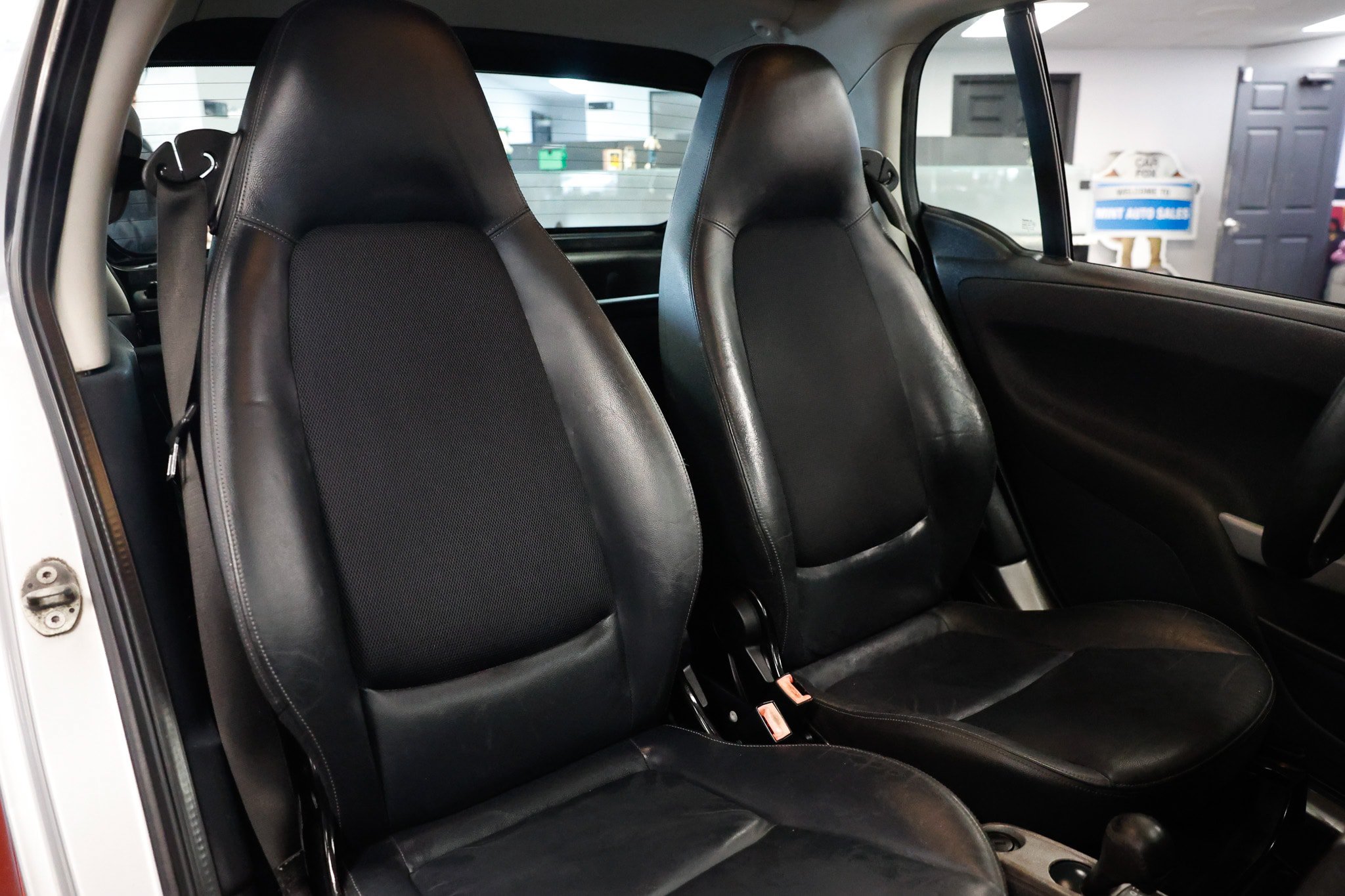 Used 2008 smart fortwo pure RWD image 14