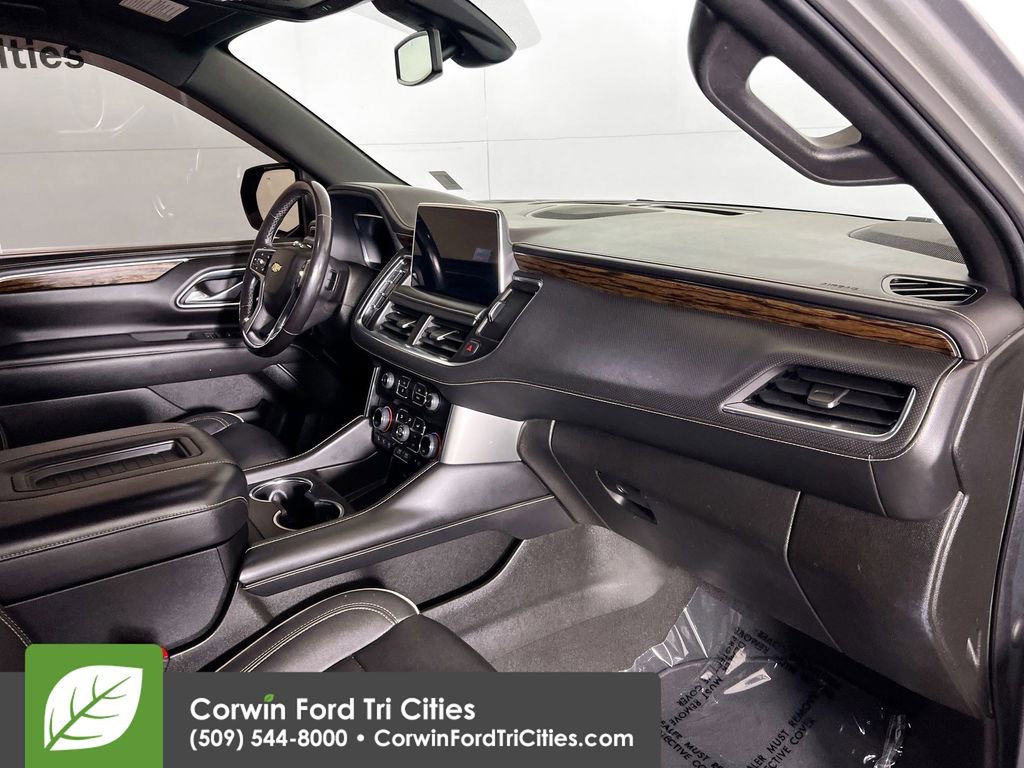 Used 2022 Chevrolet Suburban Premier image 31