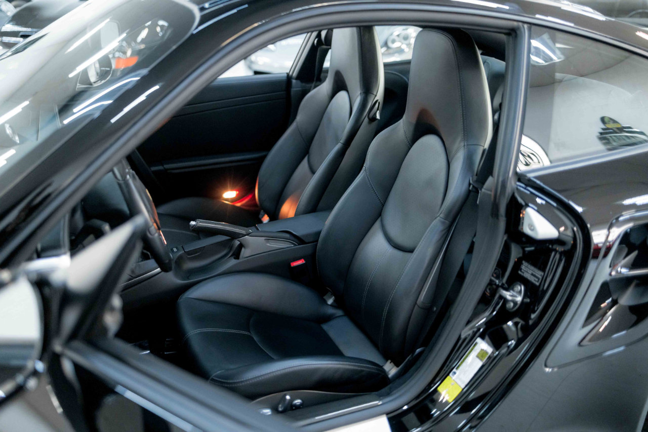 Used 2012 Porsche 911 Turbo image 58