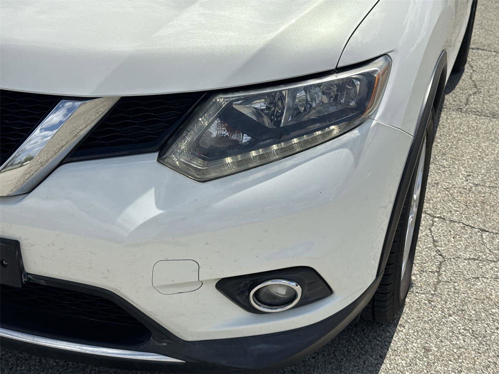 Used 2014 Nissan Rogue SV w/ SV Premium Package FWD image 9