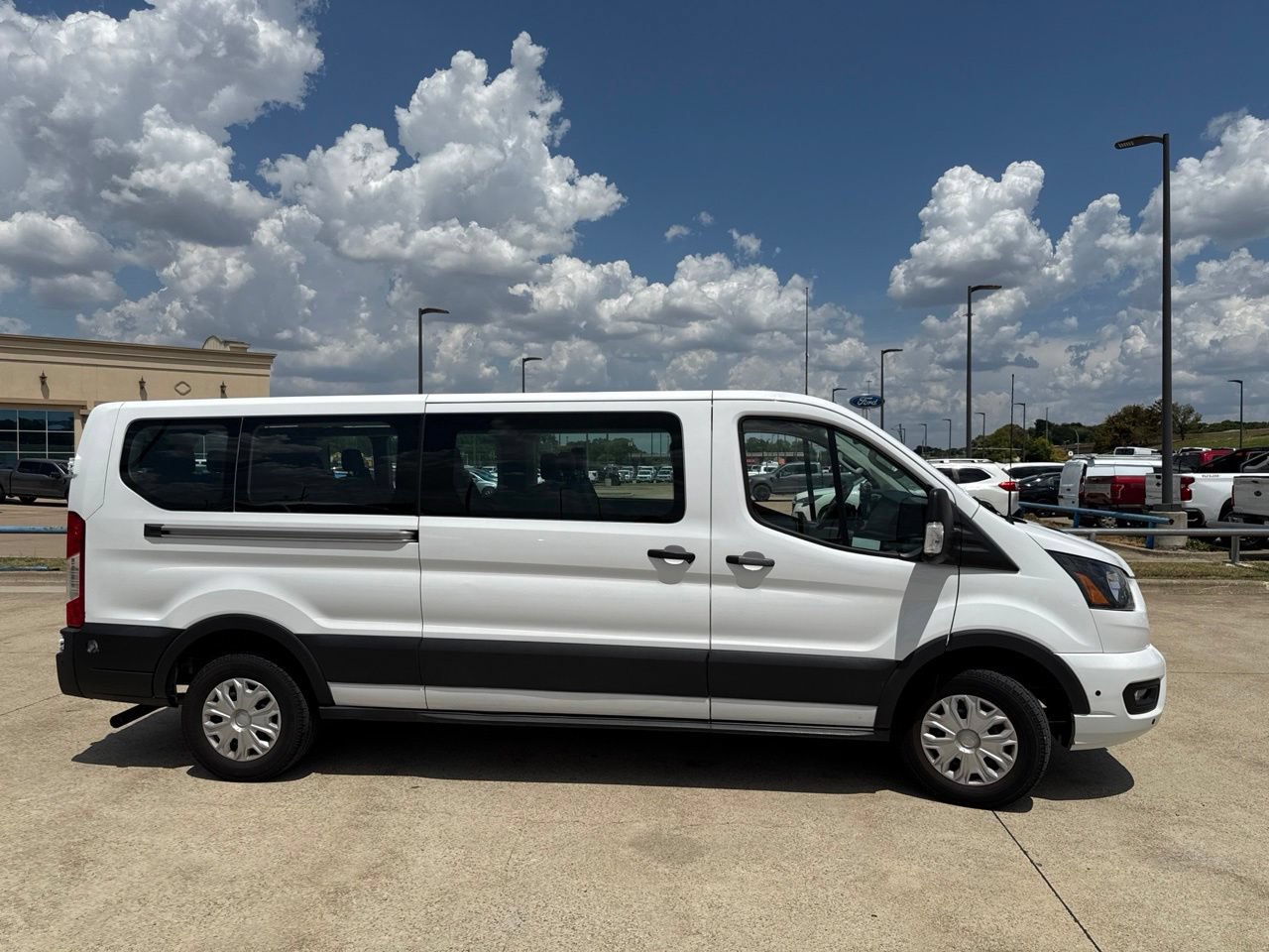 Certified 2024 Ford Transit 350 XLT RWD image 17
