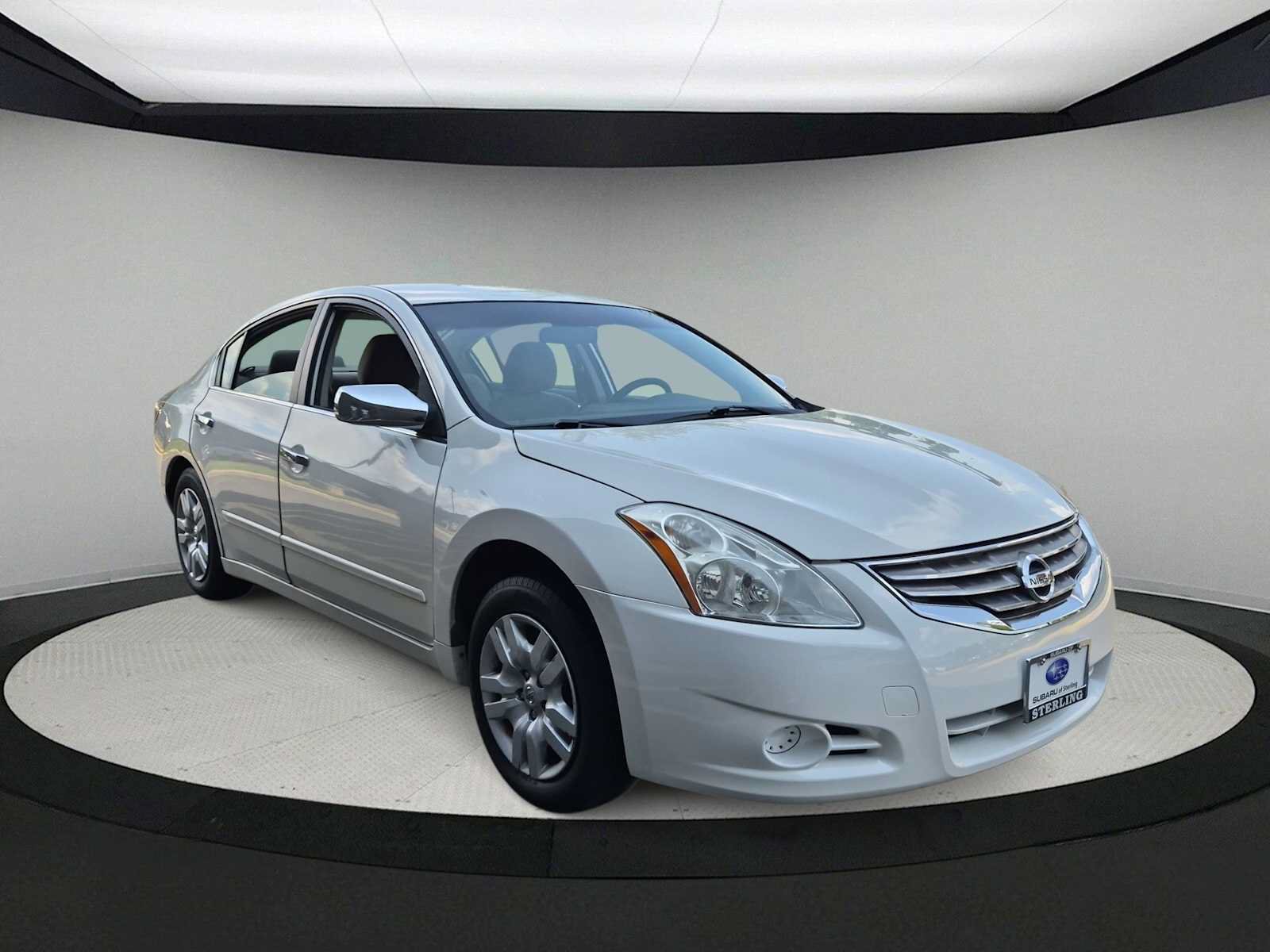 Used 2012 Nissan Altima 2.5 FWD image 2