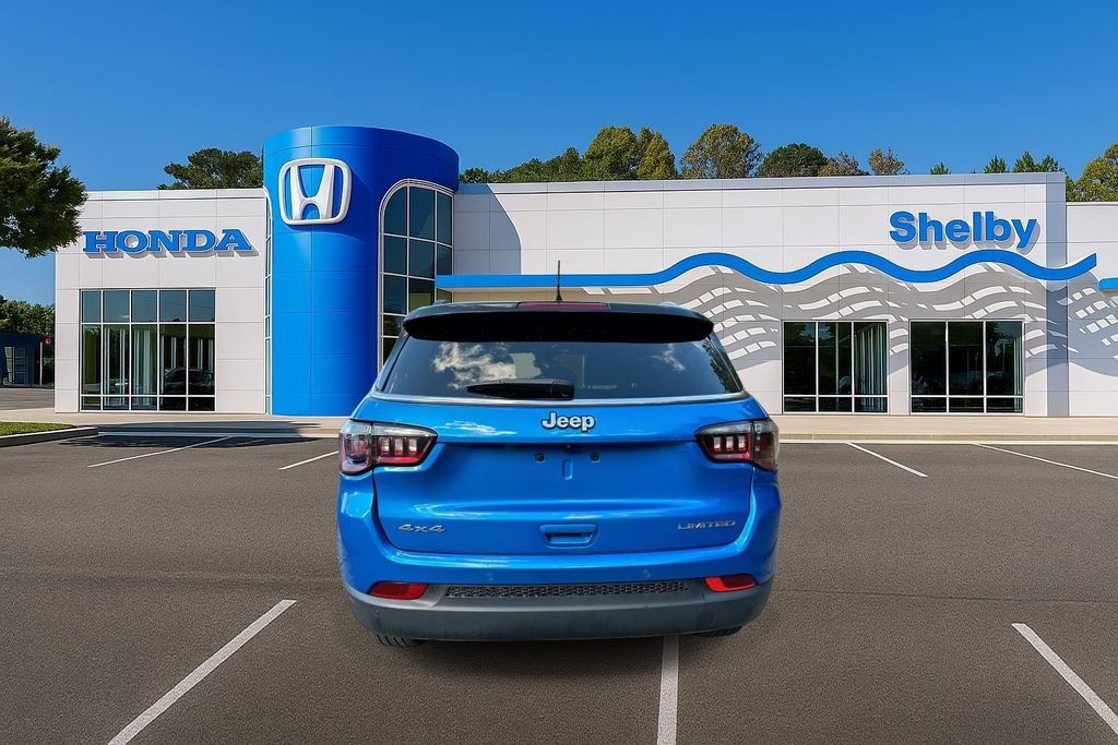 Used 2024 Jeep Compass Limited image 7