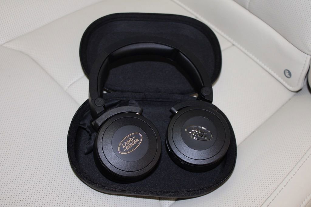 Used 2023 Land Rover Range Rover Autobiography image 48