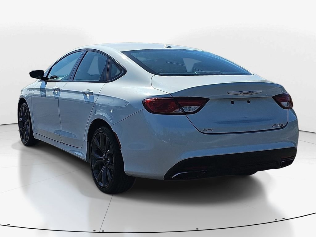 Used 2015 Chrysler 200 S image 7