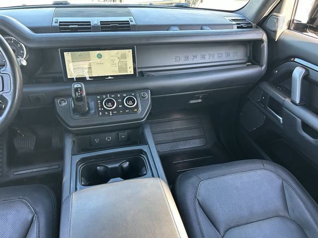Used 2023 Land Rover Defender 110 X-Dynamic SE AWD/4WD image 17