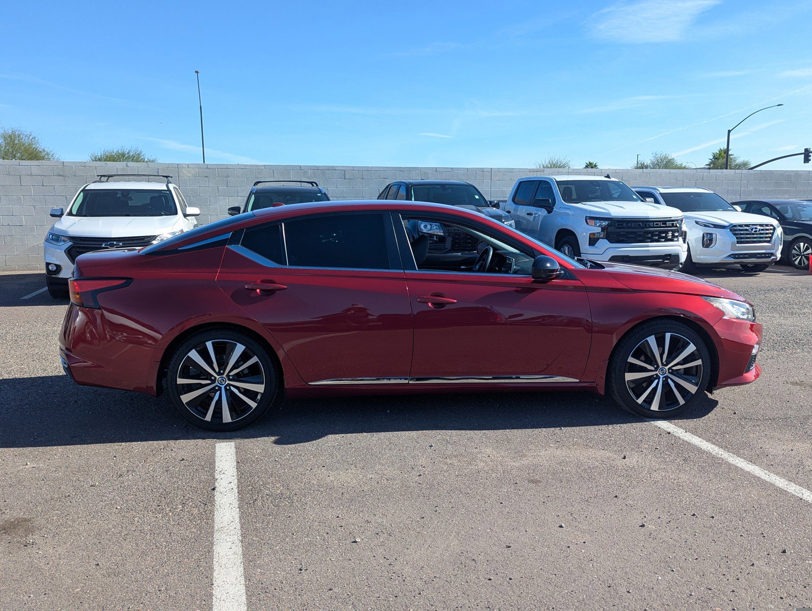 Used 2020 Nissan Altima 2.5 SR image 5