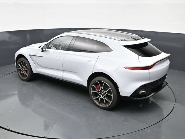 Used 2021 Aston Martin DBX AWD/4WD image 34
