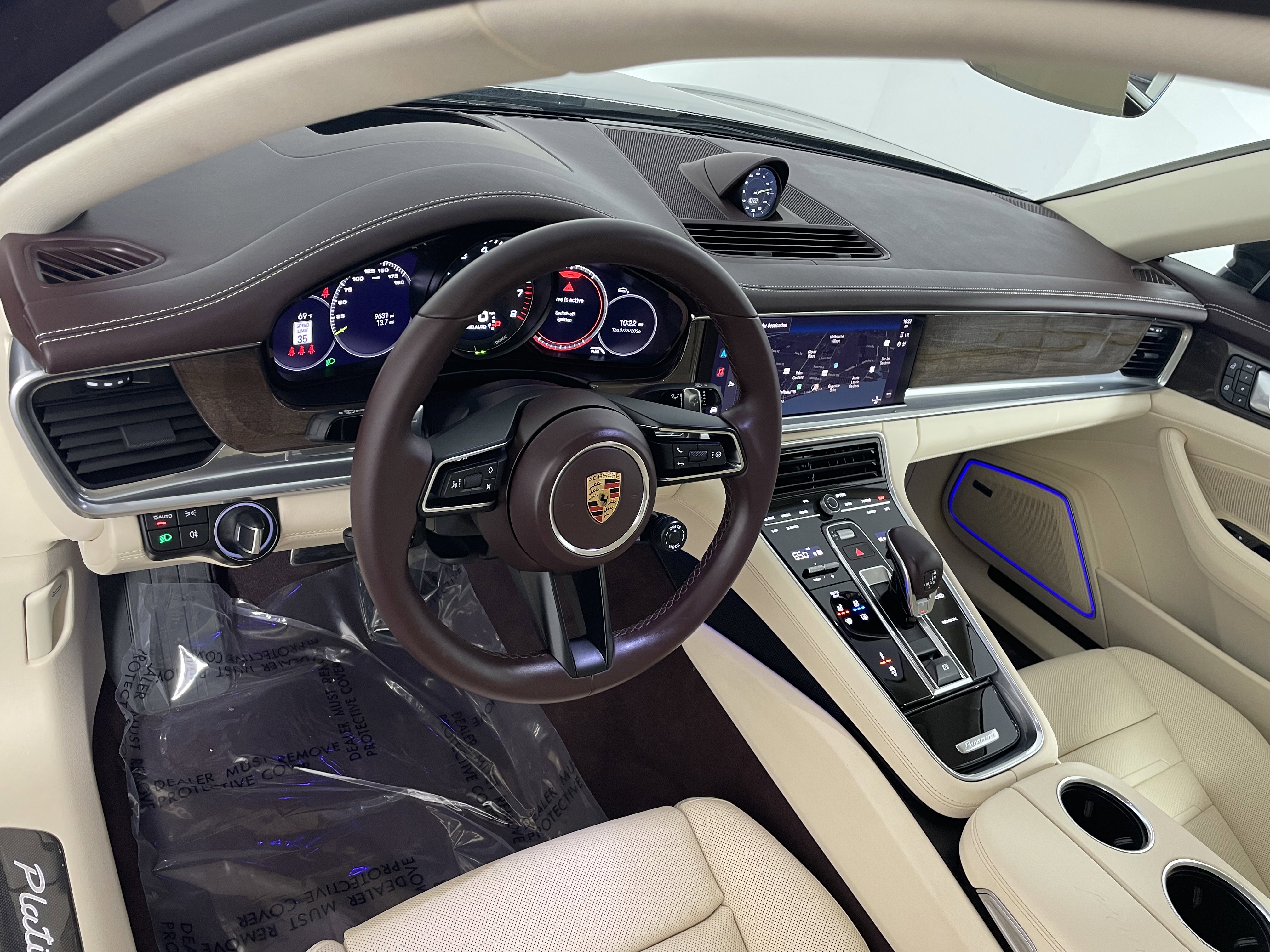 Certified 2023 Porsche Panamera 4 Platinum Edition w/ Assistance Package image 4