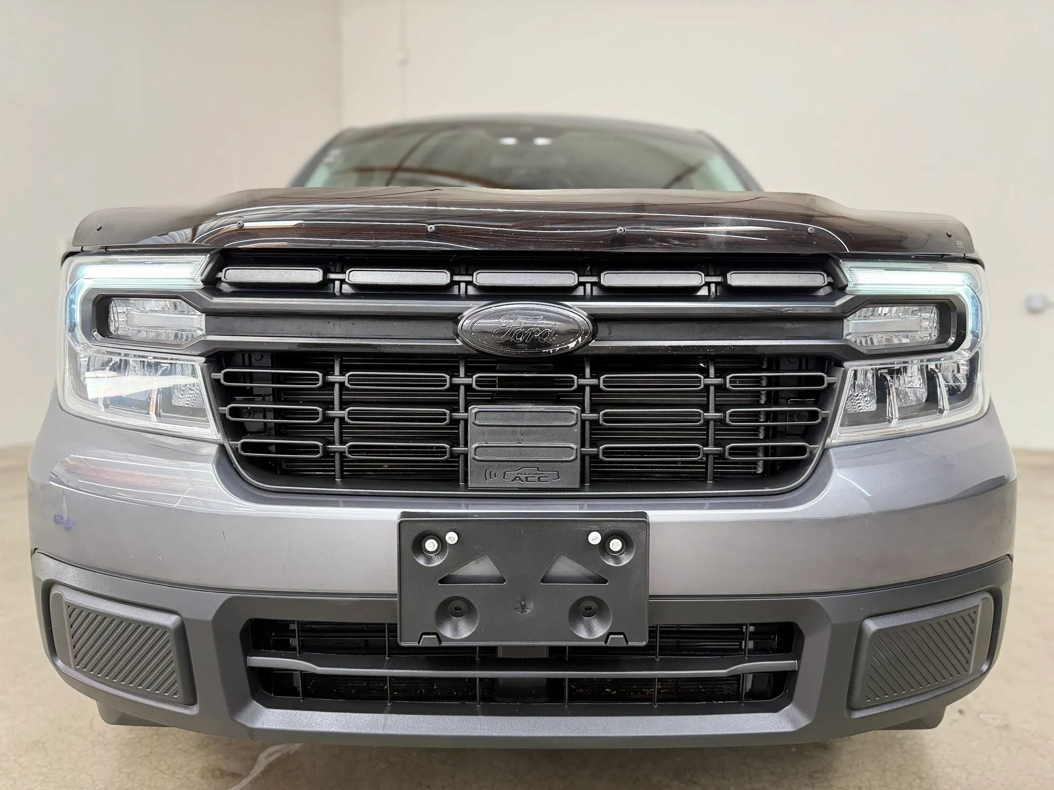 Used 2024 Ford Maverick Lariat FWD image 4