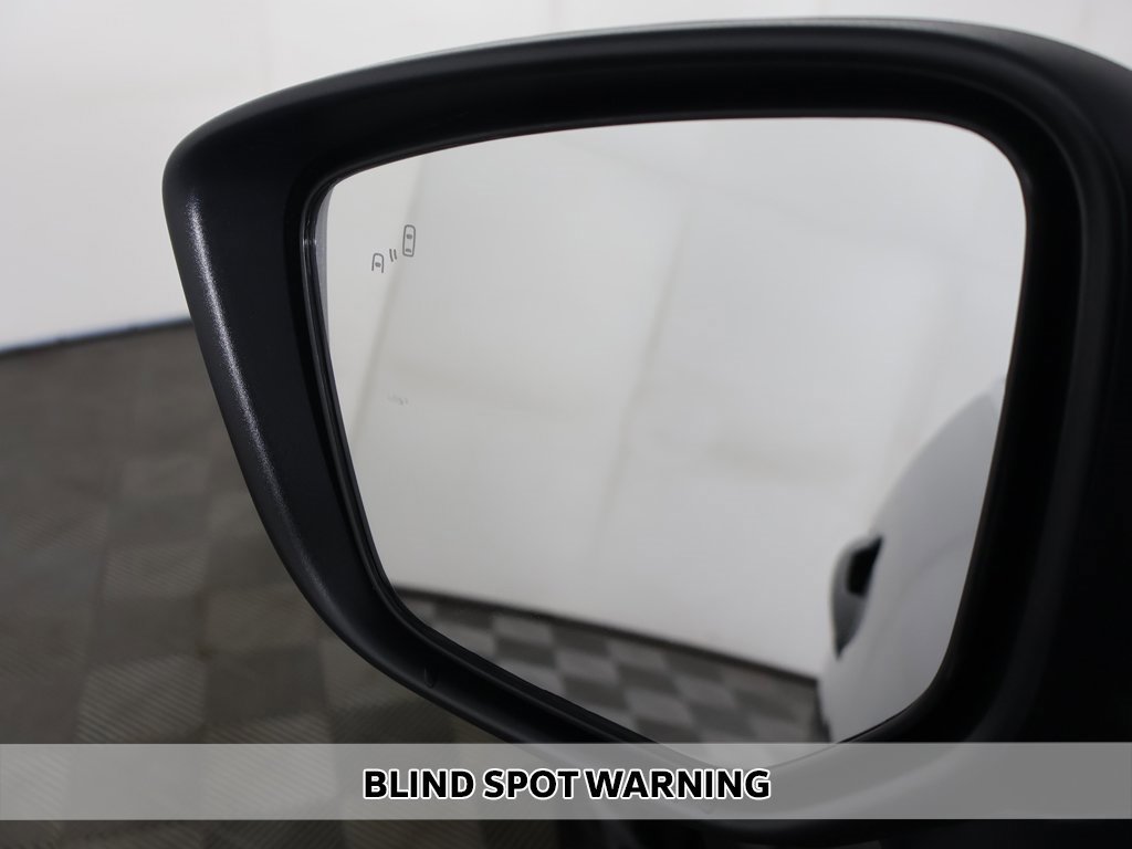 New 2026 Mitsubishi Eclipse Cross Black Edition image 4