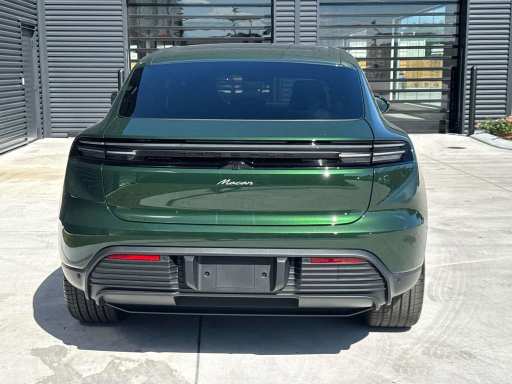 New 2026 Porsche Macan Electric image 12