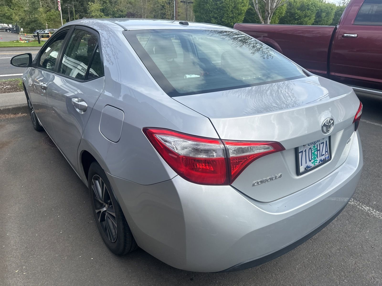 Used 2016 Toyota Corolla LE Premium FWD image 4