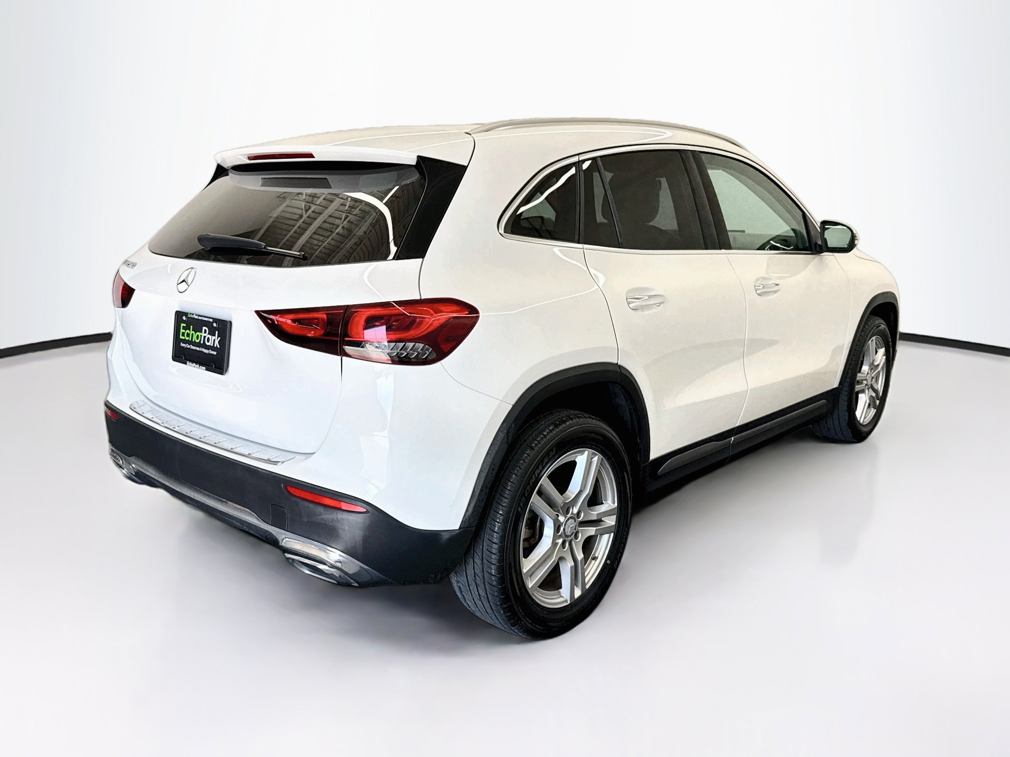 Used 2023 Mercedes-Benz GLA 250 w/ Premium Package image 9