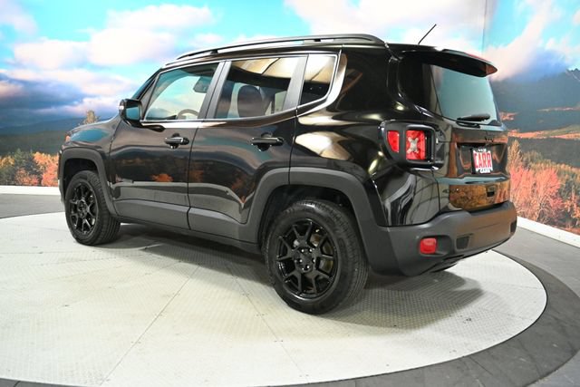 Used 2020 Jeep Renegade Altitude AWD/4WD image 5