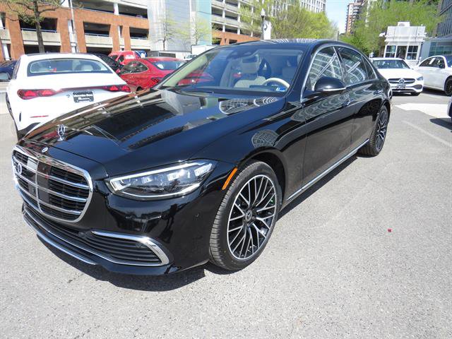 Used 2023 Mercedes-Benz S 580 4MATIC Sedan image 1