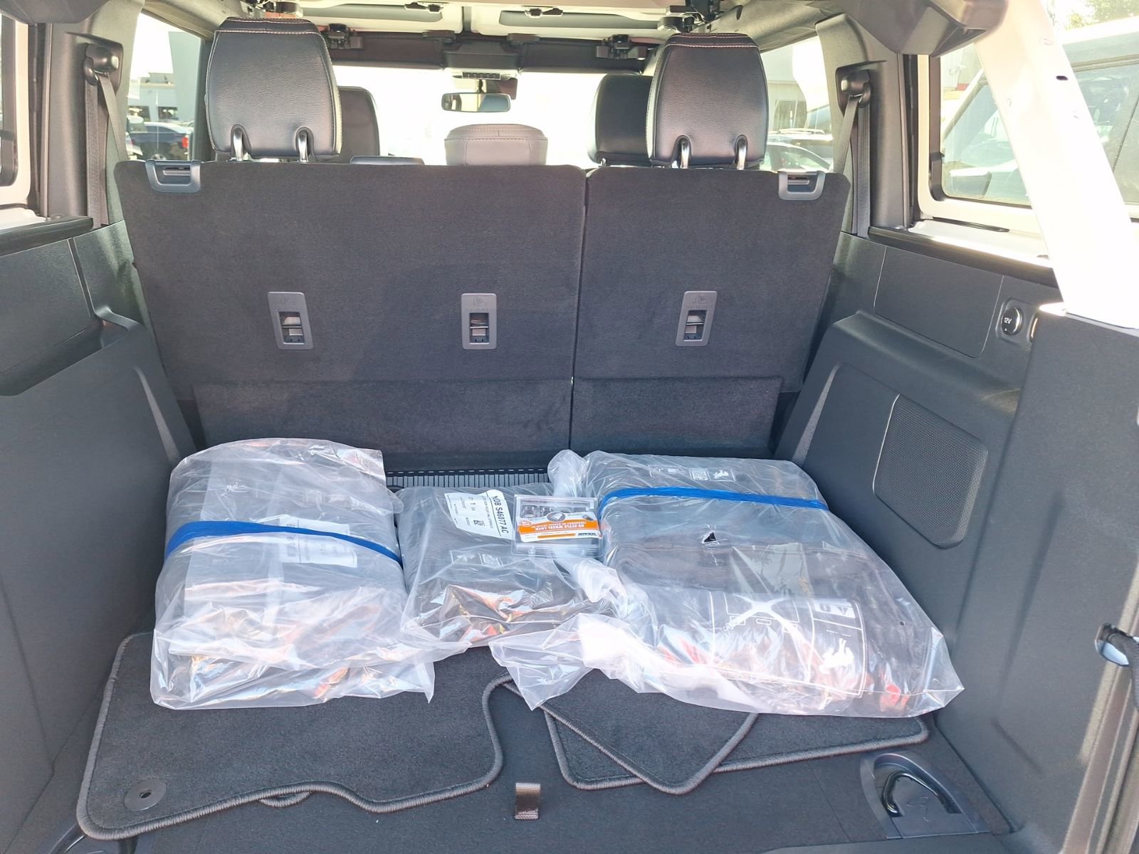 Used 2024 Ford Bronco Outer Banks image 39