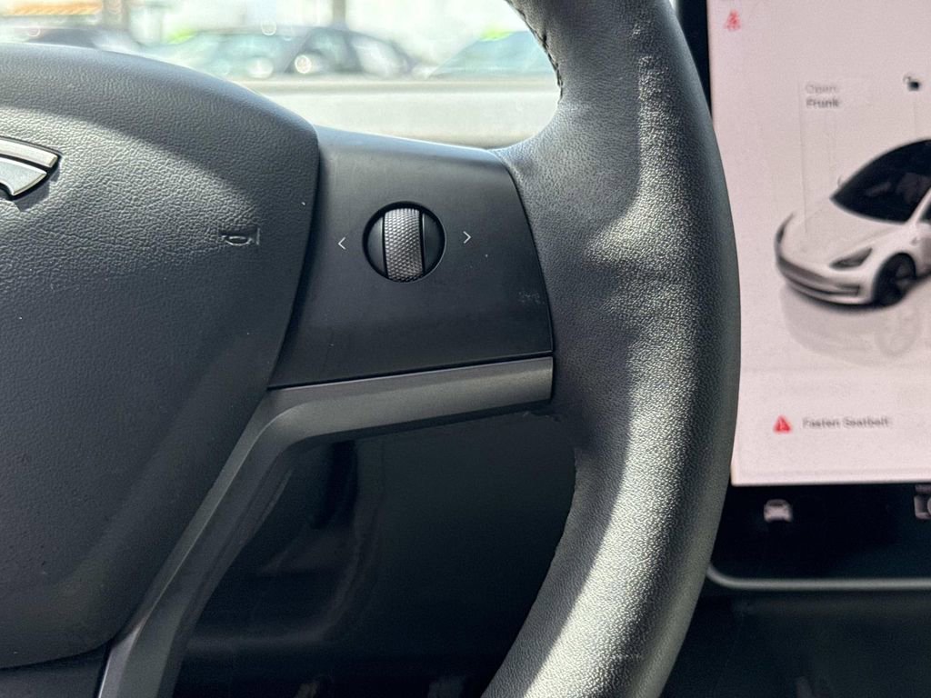 Used 2023 Tesla Model 3 Standard Range RWD image 26