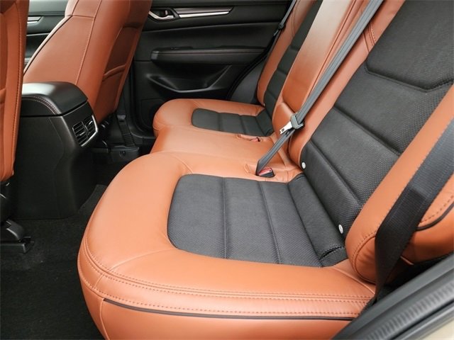 Certified 2025 MAZDA CX-5 Carbon Edition image 9