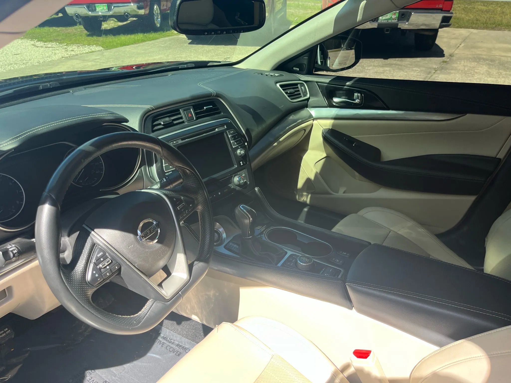 Used 2019 Nissan Maxima 3.5 SL w/ Floor Mat Group FWD image 14