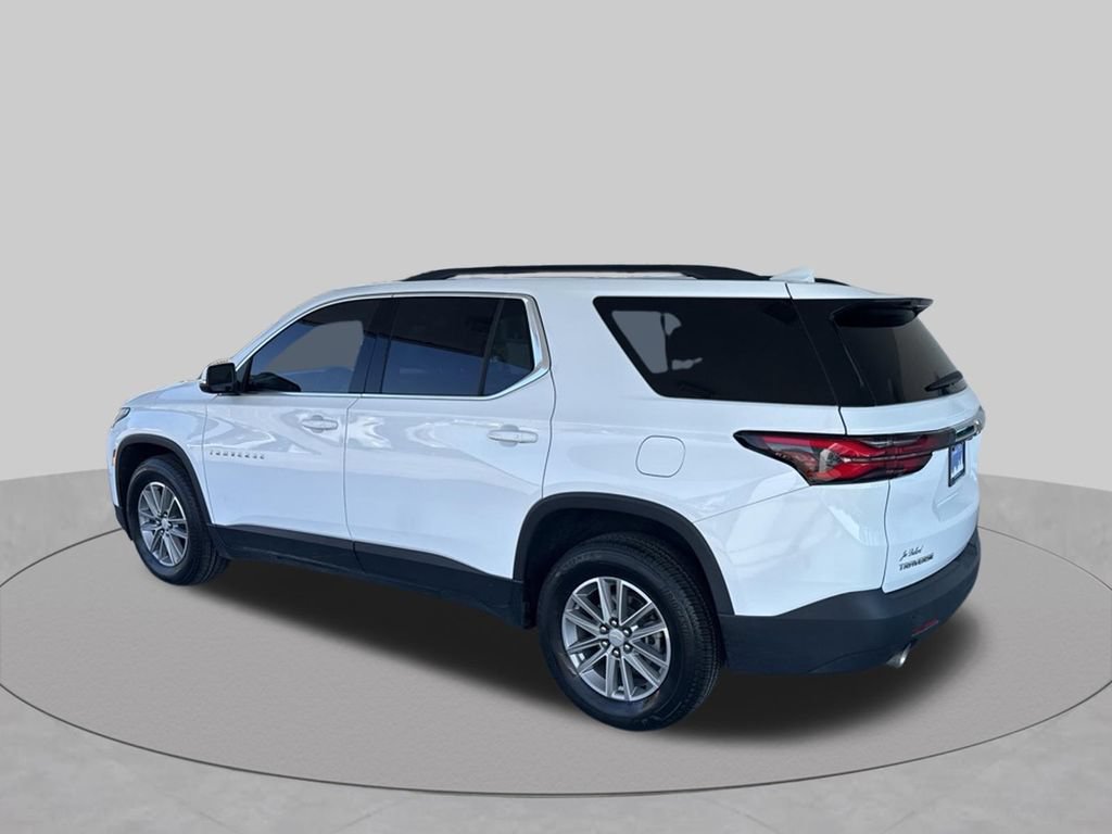 Used 2023 Chevrolet Traverse LT FWD image 5