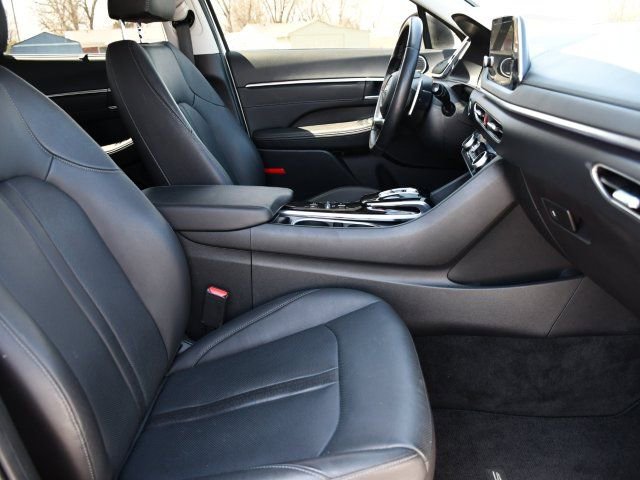 Used 2023 Hyundai Sonata Limited image 28