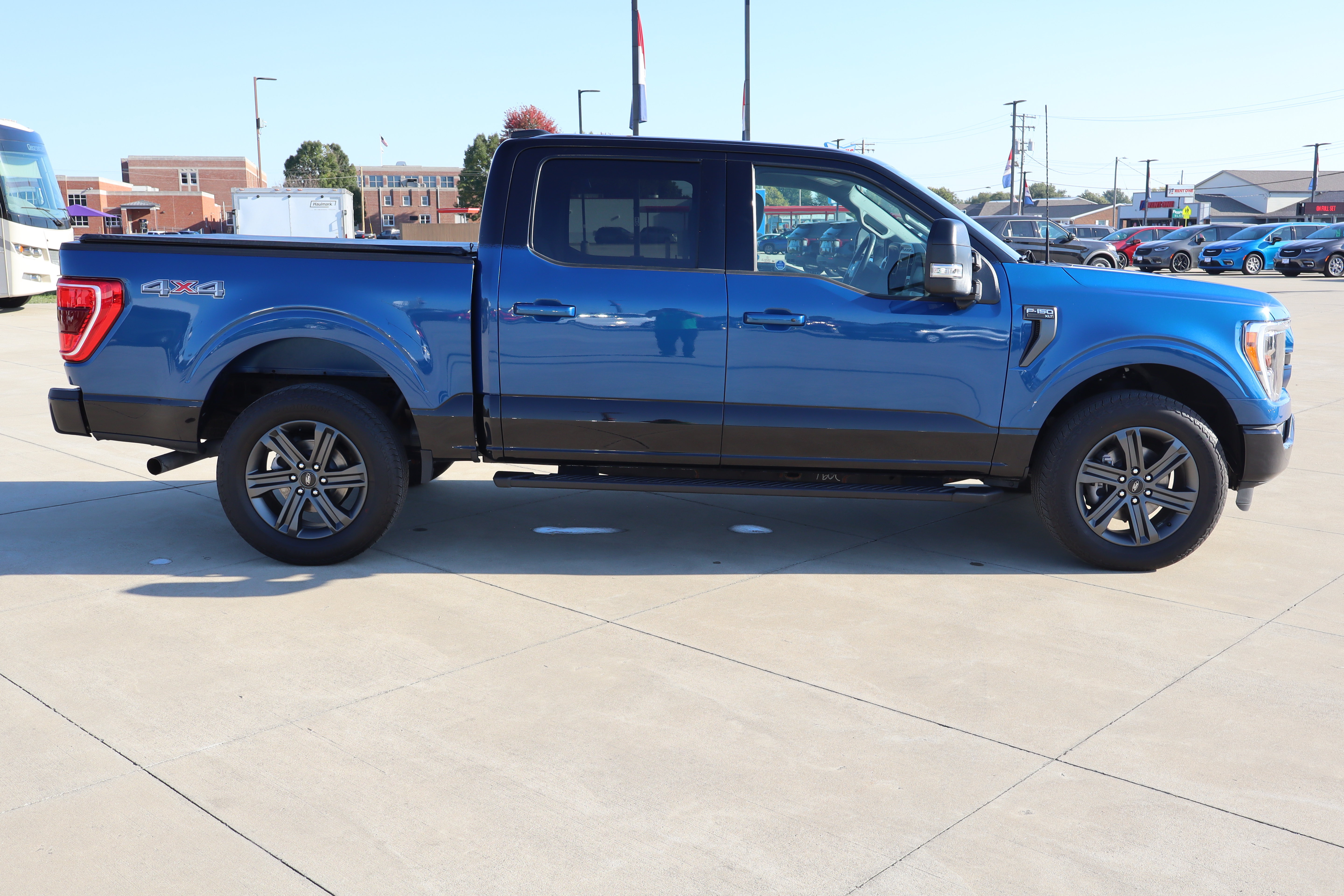 Used 2023 Ford F150 XLT w/ Equipment Group 302A High AWD/4WD image 5