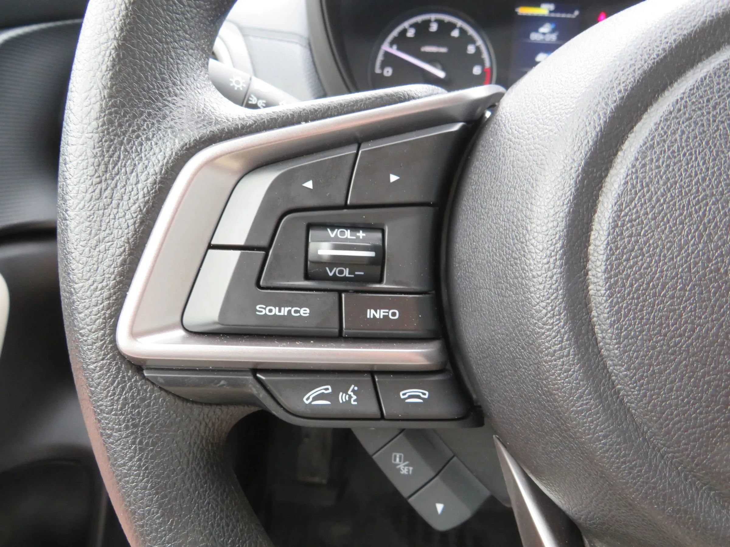 Used 2022 Subaru Forester AWD/4WD image 16