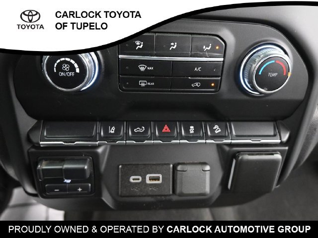 Used 2024 Chevrolet Silverado 2500 Custom w/ Custom Convenience Package AWD/4WD image 24